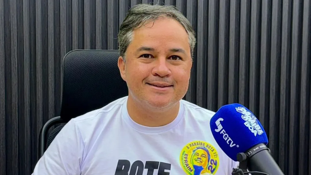 Em sabatina, Efraim apresenta sua visão de governo: mais segurança, menos impostos e uma Paraíba mais competitiva