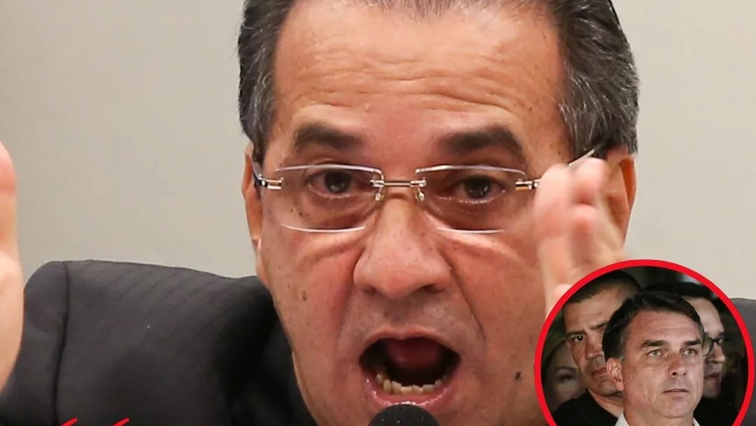 "Esses filhos de Bolsonaro são uns jumentos. Só se aconselham com gente errada" Silas Malafaia sobre carta e saída de Flávio do Brasil