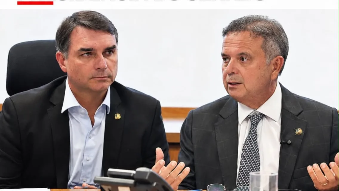 Flávio Bolsonaro afirma que Rogério Marinho será sua escolha para a presidência do senado