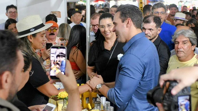 Governador Lucas Ribeiro abre oficialmente a Expapi em Campina
