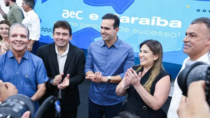 Governador Lucas Ribeiro participa de inauguração da AeC em Campina e destaca ciclo de crescimento e geração de empregos na Paraíba