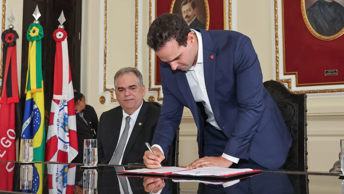 Governador Lucas Ribeiro sanciona leis que modernizam o Judiciário e fortalecem atendimento à população