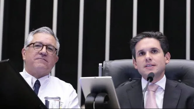 Governo Federal destina ambulâncias, unidades odontológicas móveis e equipamentos para 15 municípios da Paraíba