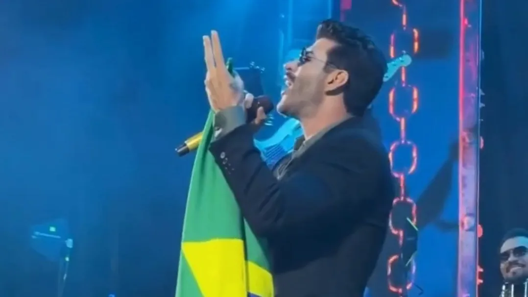 GUSTTAVO LIMA DECLARA APOIO A FLÁVIO: "SE DEUS QUISER. PRÓXIMO 25 É 22"