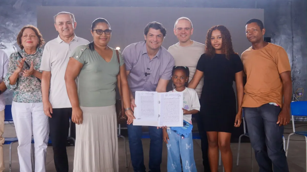 Habitação com dignidade Leo Bezerra amplia programa ‘Compra Assistida’ e garante casa própria para mais 30 famílias