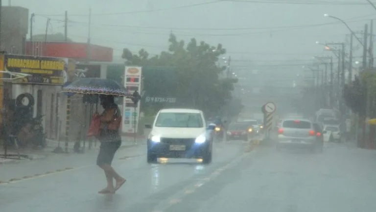 Inmet emite alertas de chuva para a Paraíba neste 1º de maio; JP pode ter ventos de 100km/h