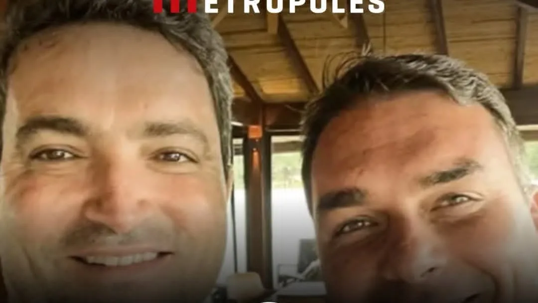 Investigado, advogado amigo de Flávio viaja para exterior e deixa PF em alerta