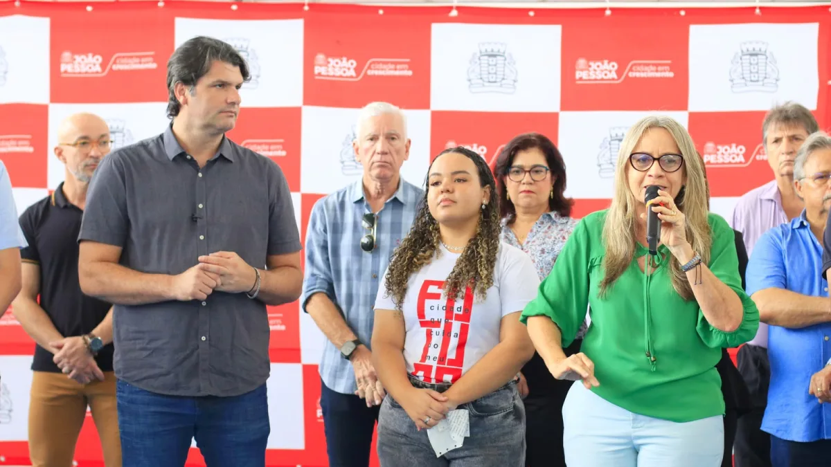 Investimento na Educação: Leo Bezerra entrega 65ª escola reconstruída pela gestão desde 2021 e destaca padrão de ensino inovador