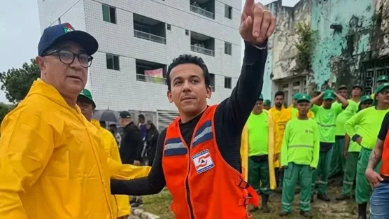 Jackson Alvino admite possibilidade de cancelar São João de Santa Rita após chuvas