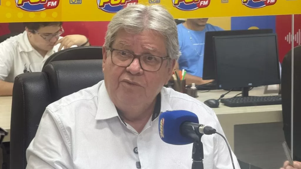 João sinaliza diálogo com Leo, abre espaço para aliança e crê na permanência do prefeito no PSB
