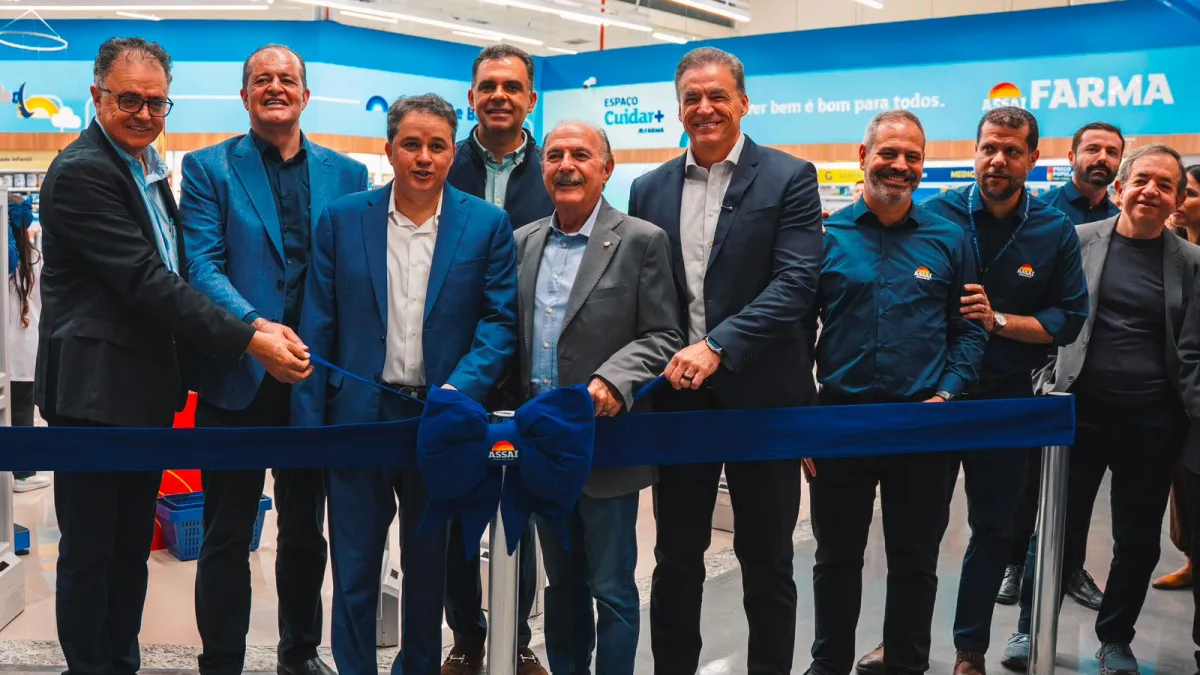 Lei de Efraim deve baixar preço de remédios após inauguração da primeira farmácia em supermercado do Brasil