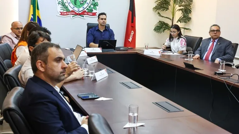Lucas Ribeiro anuncia mais R$ 17,7 milhões para municípios