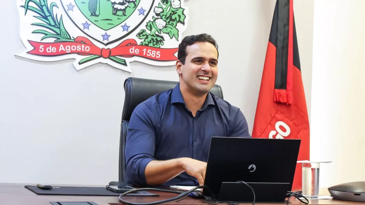 Lucas Ribeiro articula instalação de mais duas unidades da AeC na PB e impulsiona geração de empregos no Sertão
