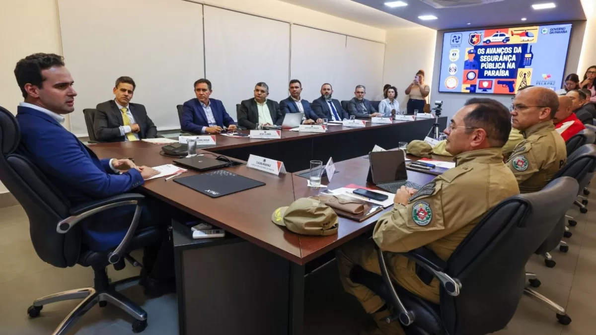 Lucas Ribeiro reúne forças de segurança, reforça integração e projeta novas ações de combate ao crime na PB