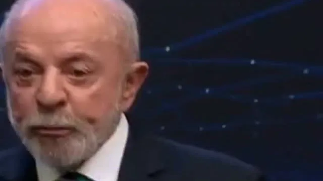 Lula para Flávio: "Vocês estão traindo a pátria e serão julgados por isso"