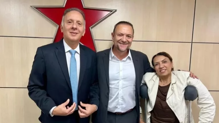 Lula pede vaga de vice de Lucas Ribeiro durante reunião do PT com Aguinaldo e Cida Ramos