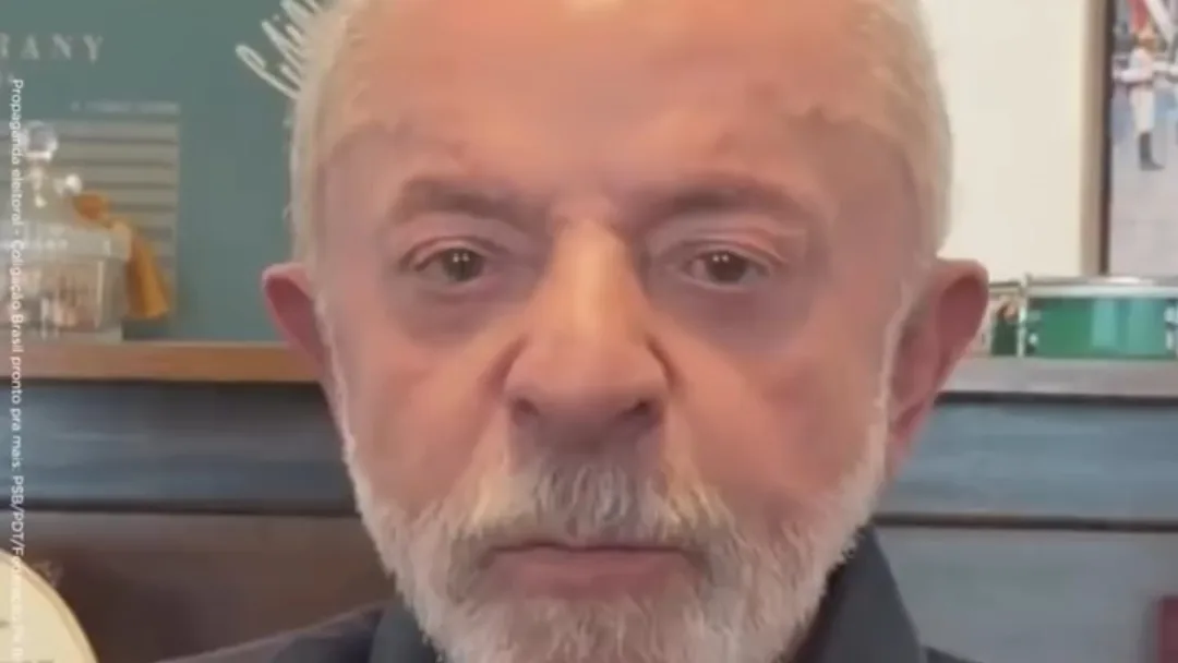 Lula promete ônibus de graça aos fins de semana no Brasil inteiro
