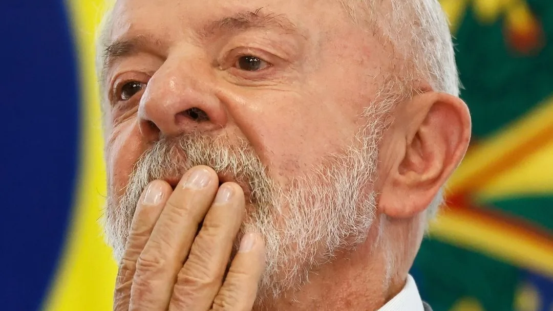 lula recusa sobre limitar número de cartões de crédito e fala em proibir e envio sem solicitação