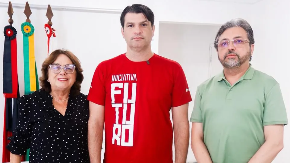 Medida emergencial Leo Bezerra amplia programa ‘Cuidar do Lar’ para atender famílias afetadas pelas chuvas em João Pessoa