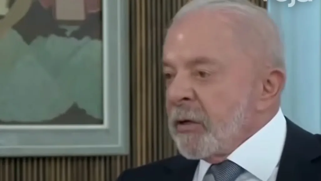 Mensagens revelam uísque de R$ 500 mil de Daniel Vorcaro para Lula