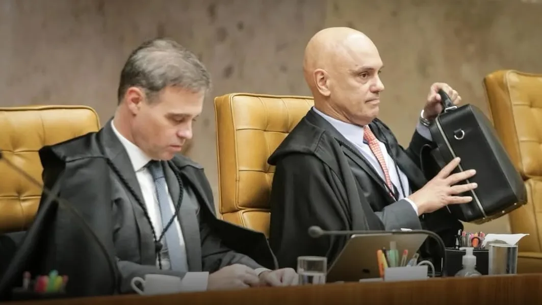 Moraes acha que pode boiar no mar de lama enquanto afoga o STF na imundície