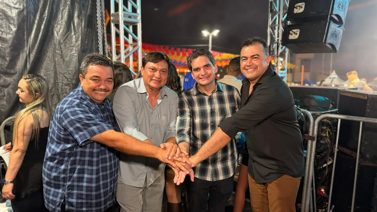 Murilo Galdino participa do São João em Barra de Santa Rosa e destaca parceria com o município