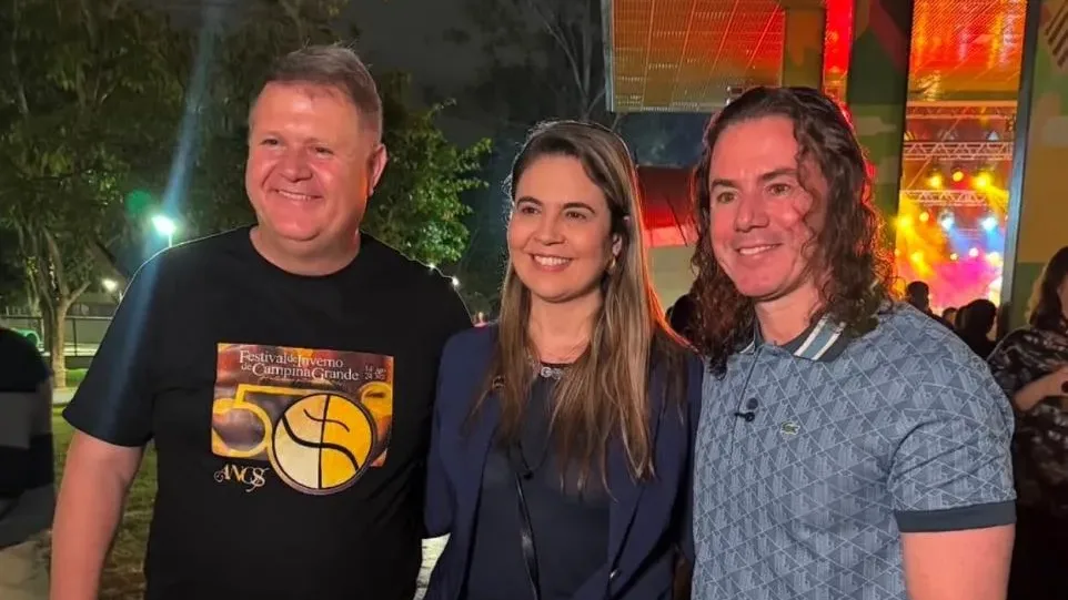 Pre-candidatos, Carol Gomes e André Gomes confirmam apoio à reeleição de Veneziano para o Senado