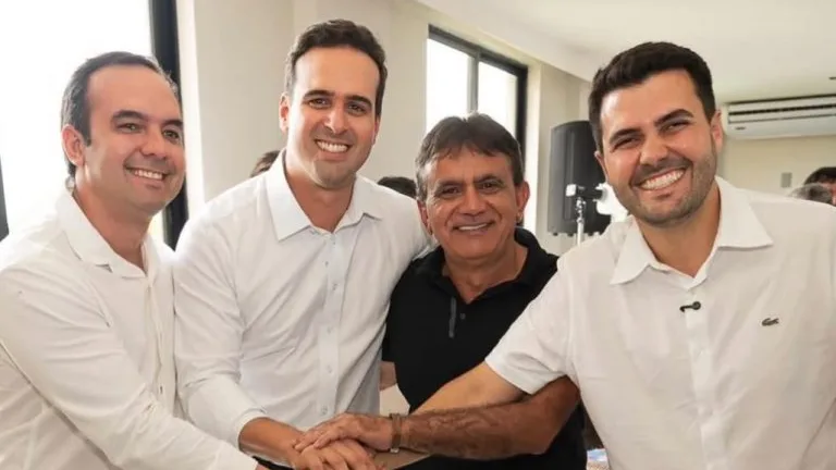 Prefeito de Frei Martinho declara apoio a Lucas Ribeiro ao Governo da Paraíba