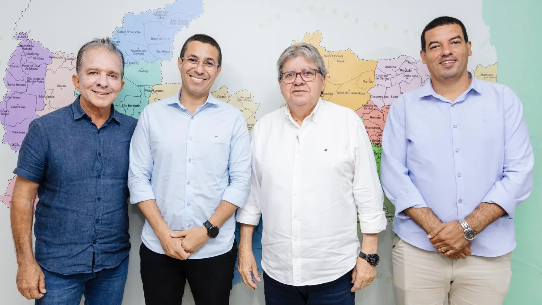 Prefeitos reafirmam apoio a João Azevêdo e Nabor Wanderley durante reuniões na Capital