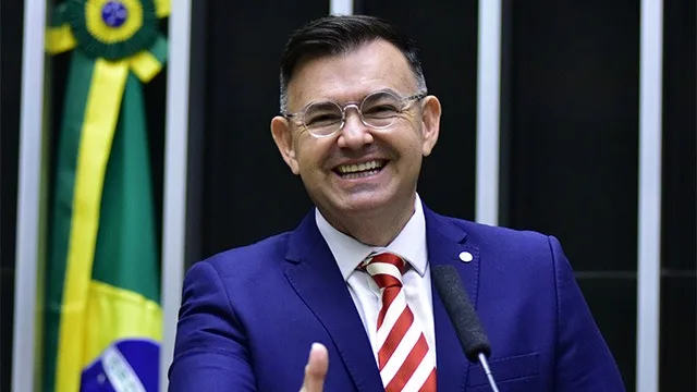 Raniery e pastor Valdir já têm data para assumir na Câmara dos Deputados