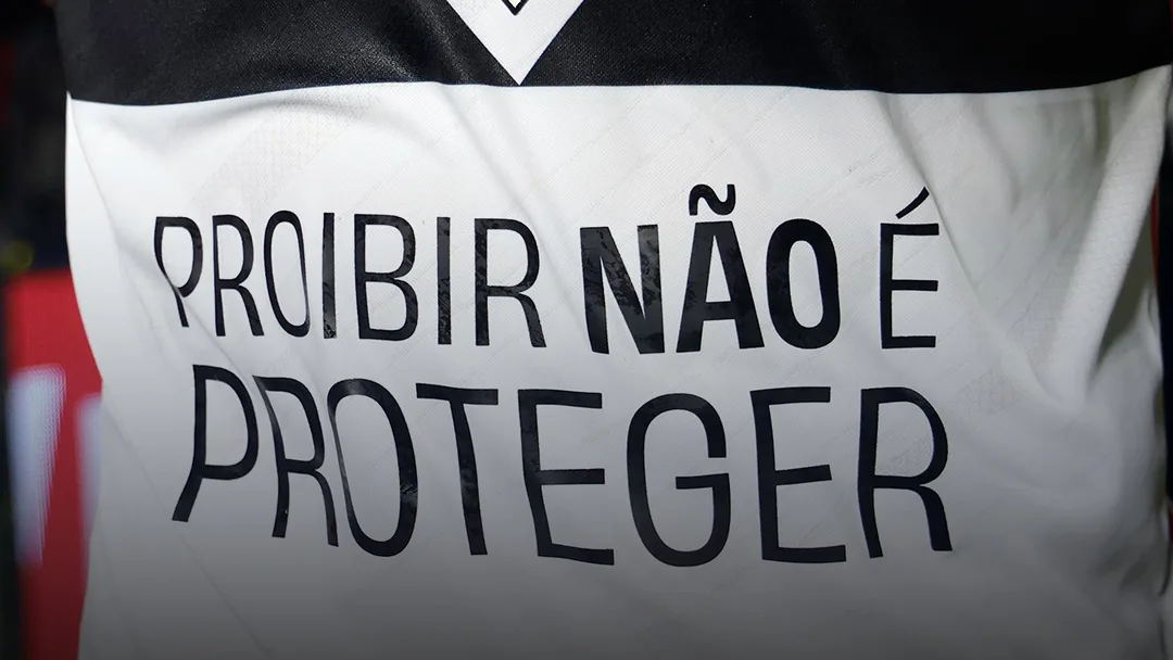 São Paulo protesta contra MP das bets com mensagem em camisa