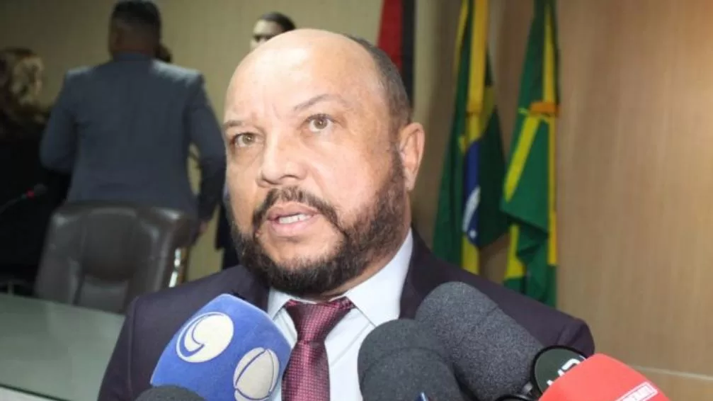 SAULO GERMANO CONSOLIDA APOIO E GARANTE ASSINATURAS PARA REELEIÇÃO NA PRESIDÊNCIA DA CÂMARA DE CAMPINA GRANDE