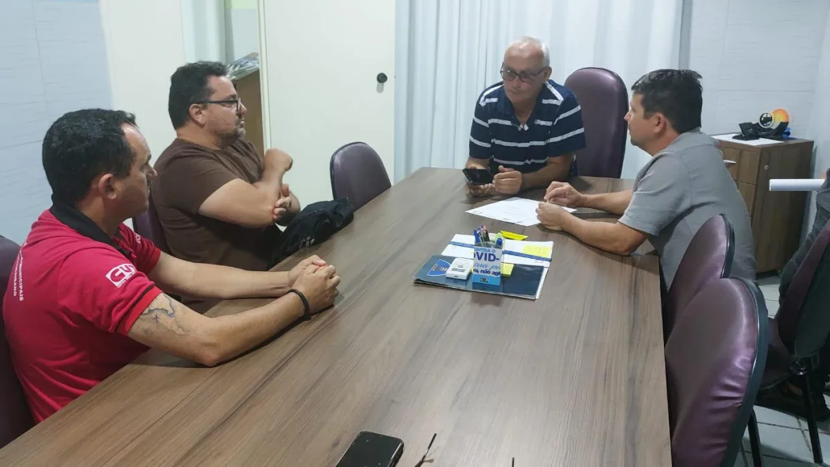 Sinpuc se reúne com a gestão municipal de Olivedos para tratar de demandas dos servidores da saúde