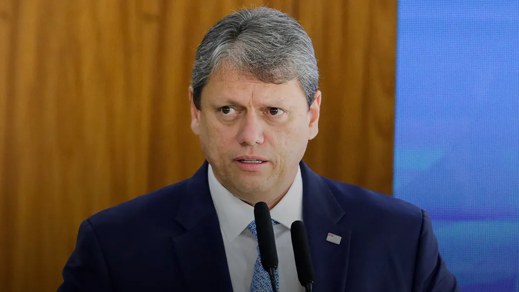 Tarcísio de Freitas diz que nunca viu tantas fake news quanto em 2026