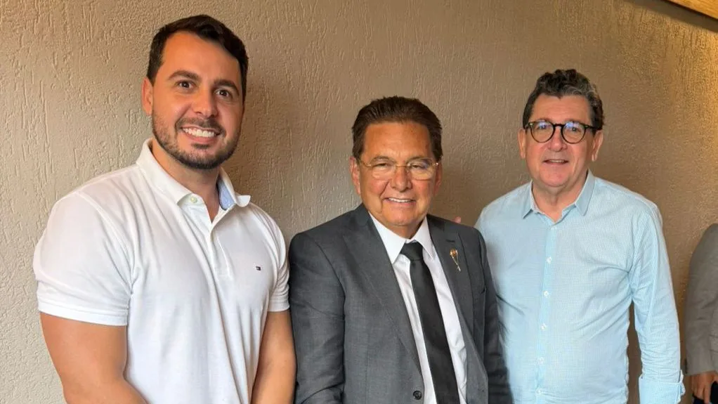 Tertuliano Maracajá reforça apoio a Adriano Galdino durante audiência em João Pessoa