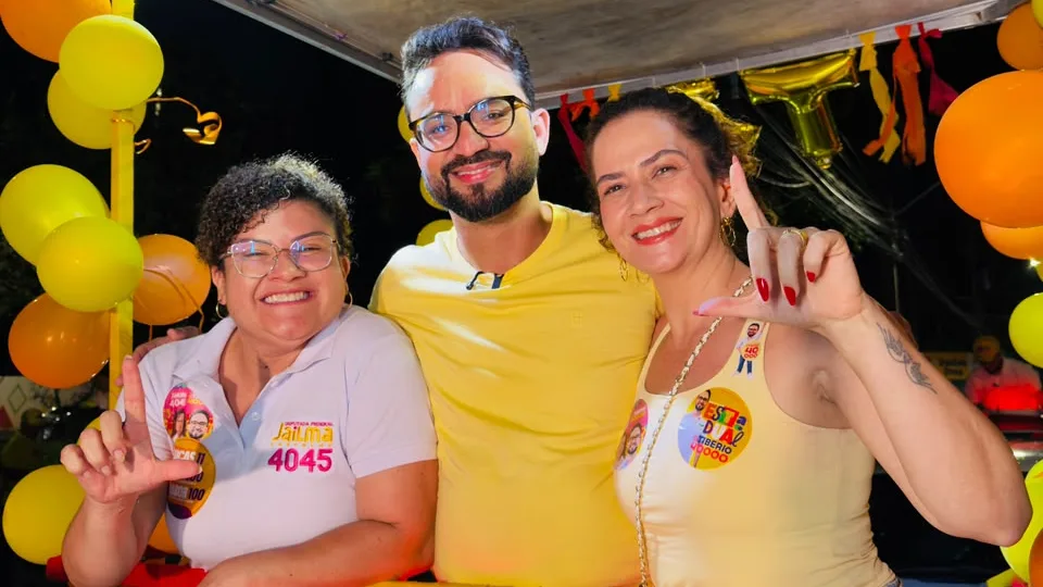 Tibério e Jailma arrastam multidão em grande carreata pela Zona Sul de João Pessoa