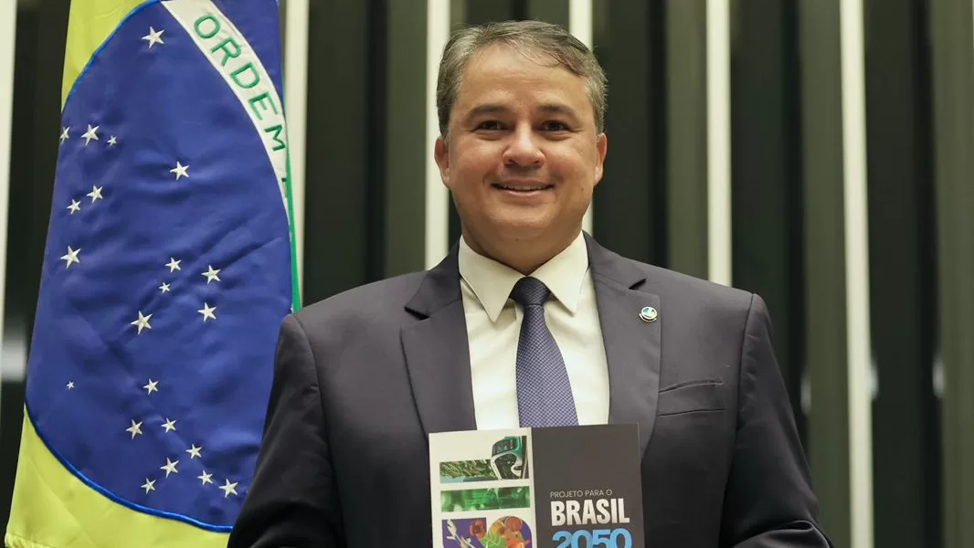“Trabalho para ver o ‘Made in Paraíba’ ser sinônimo de qualidade e competitividade”, diz Efraim em evento da CNI