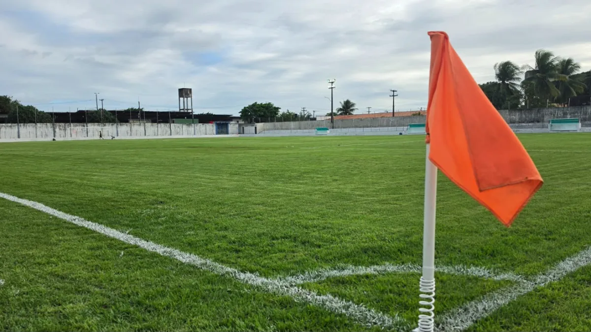 Tradição do futebol amador: Prefeitura de João Pessoa entrega novo gramado do Estádio Wilsão, em Mangabeira, neste sábado