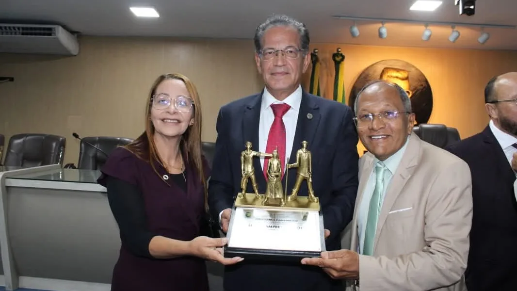 Vereadora Aninha Cardoso e ex-vereador Marinaldo Cardoso participam de homenagem ao ministro Mauro Campbell Marques