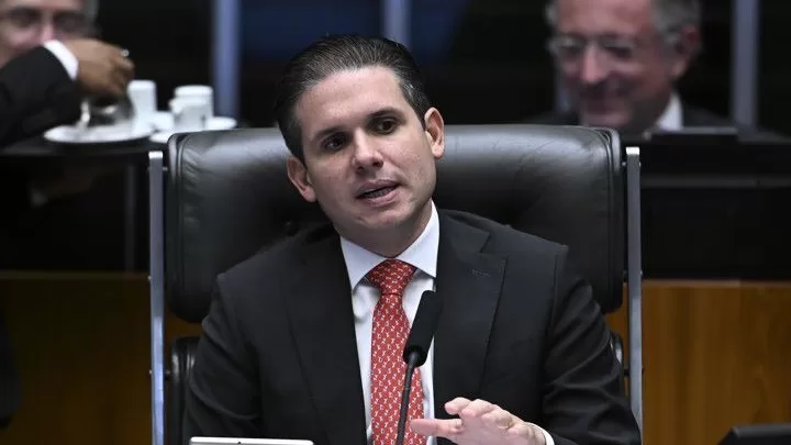 Vitória de Odair Cunha ao TCU mostra força de Hugo Motta na Câmara