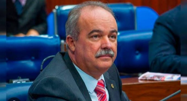 Inácio Falcão.