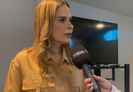 Senadora Daniella Ribeiro.