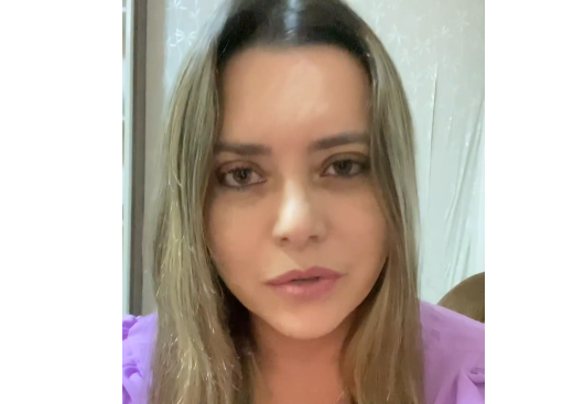 Apresentadora e jornalista Waleria Assunção