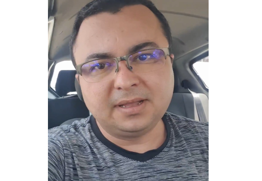 Jornalista Geovane Santos.