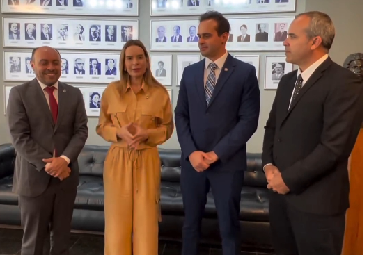 VÍDEO: Daniella e Lucas Ribeiro anunciam investimentos e benefícios para a UFCG, em Campina Grande