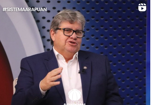 Governador da Paraíba João Azevedo.