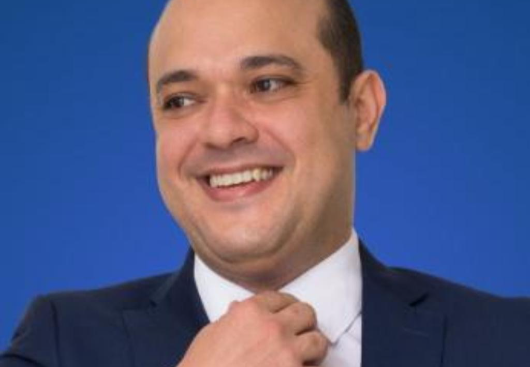 André Ribeiro.