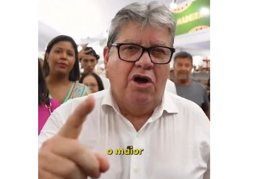Governador da Paraíba João Azevedo.