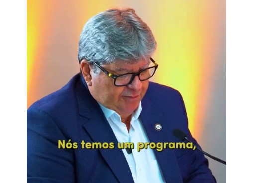 Governador da Paraíba João Azevedo.