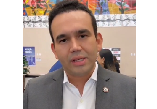 Secretário de Saúde do Estado, Dr. Jhony Bezerra.